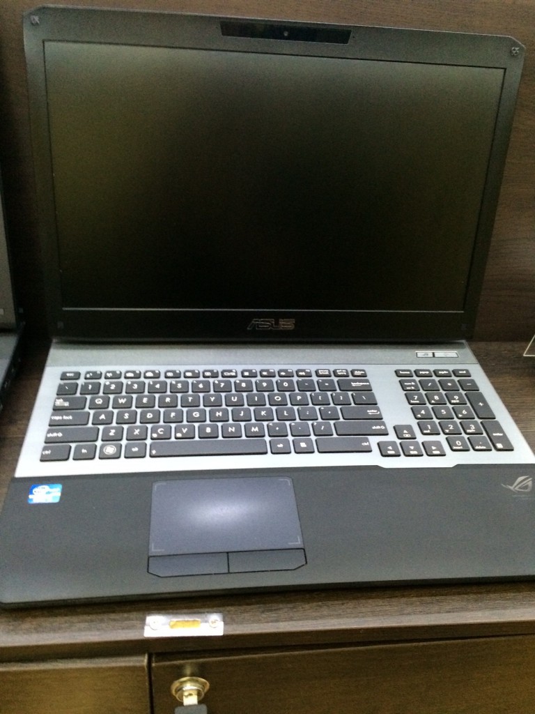 Игровой ноутбук Asus G75
