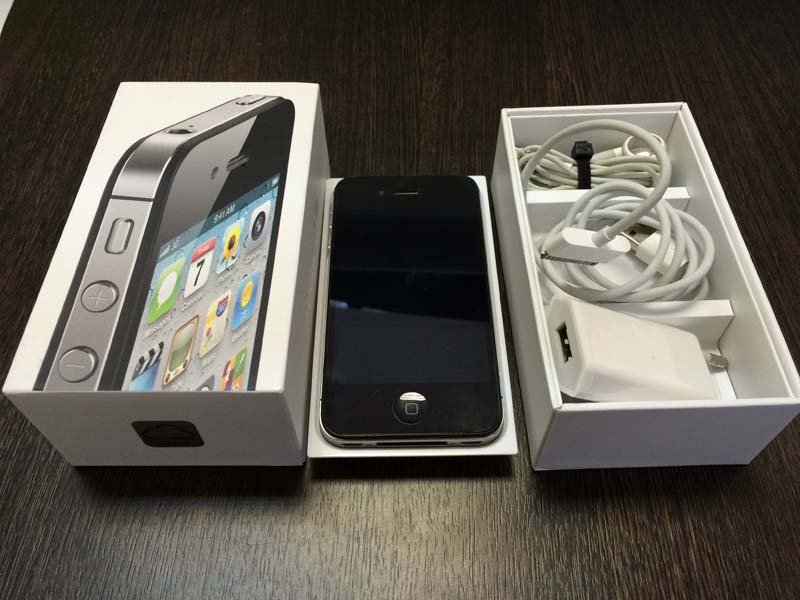 Apple IPhone 4 16gb Black
