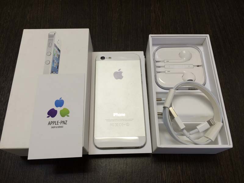 Apple IPhone 5 16gb White