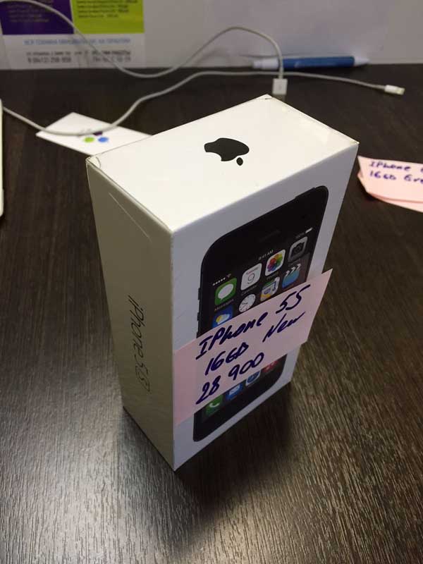 Смартфон Apple iPhone 5S 16Gb Space Gray