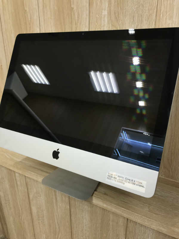 Apple iMac 21" 2011