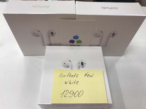 Apple AirPods White