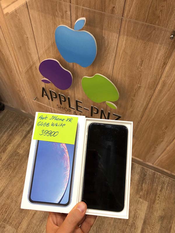 Apple iPhone XR 64Gb White