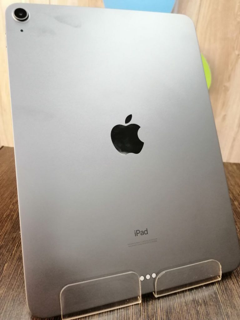 Планшет Apple iPad Air (4th Gen) Wi-Fi 64Gb space gray