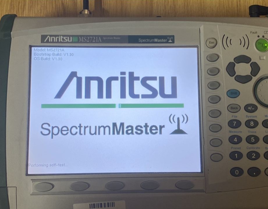 Переносной анализатор спектра Anritsu MS2721A