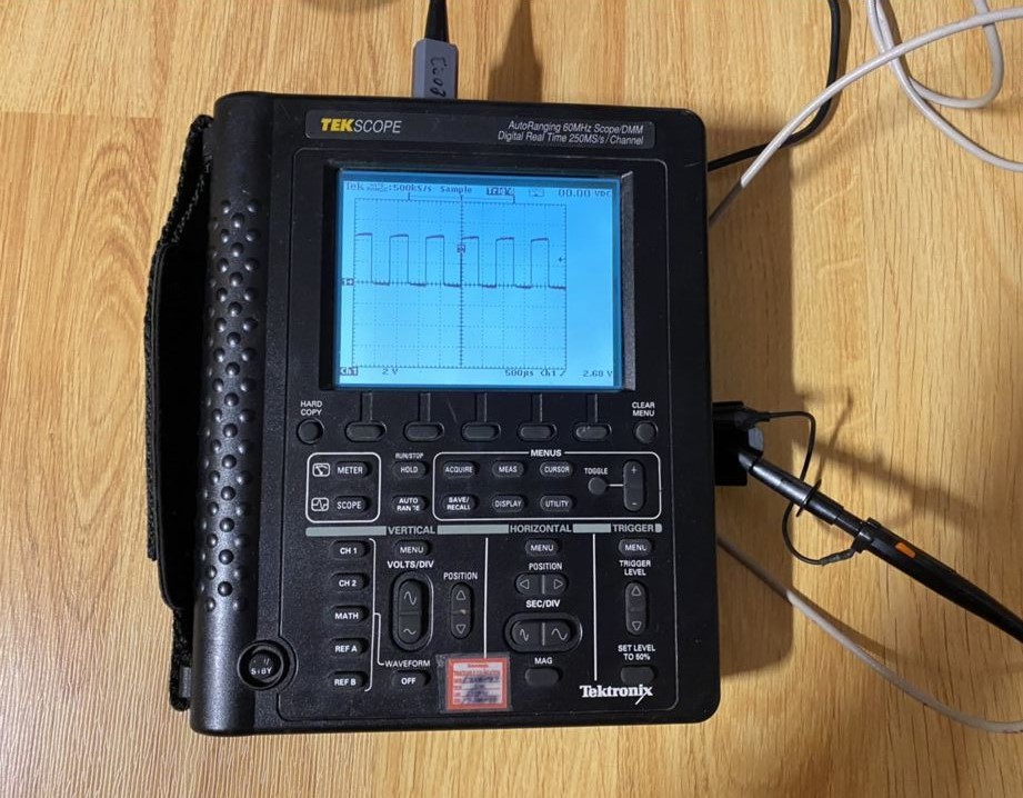 Осциллограф Tektronix THS710