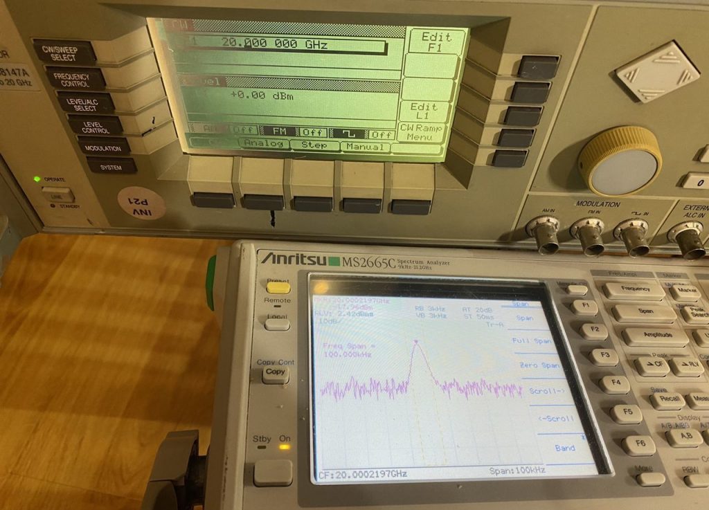 Высокочастотный генератор сигналов Anritsu 68147A