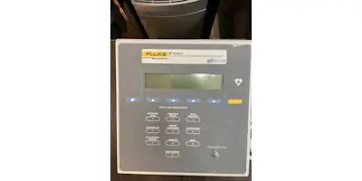 Калибратор артериального давления и частоты пульса Fluke BP Pump 2