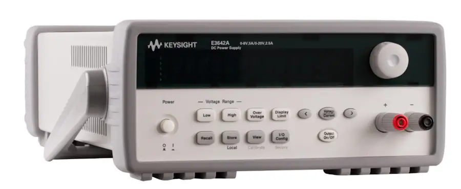 Источник питания постоянного тока Keysight E3640