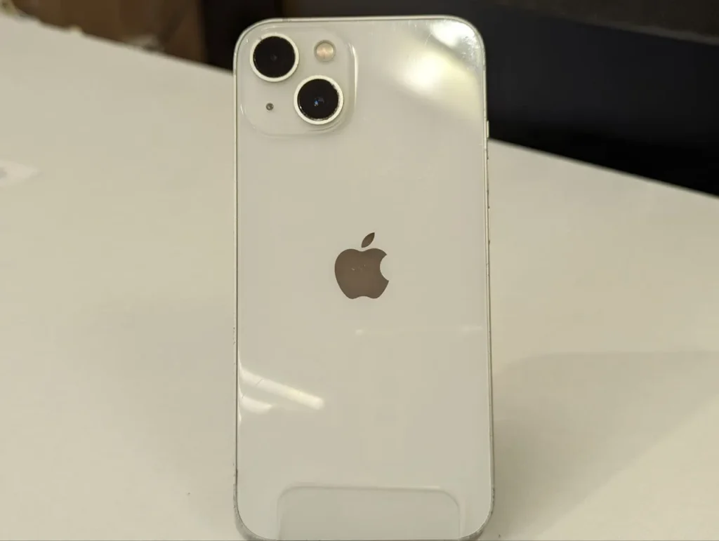 Смартфон Apple iPhone 13 256Gb Silver