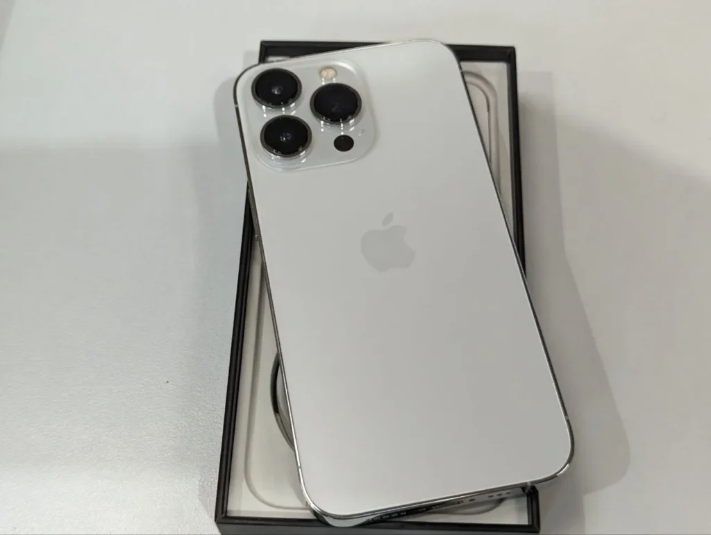 Смартфон Apple iPhone 13 Pro 512Gb Silver