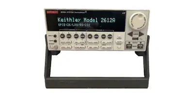 Калибратор-измеритель напряжения и силы тока Keithley 2612