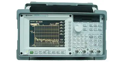 Анализатор сигналов динамический Keysight 35670A