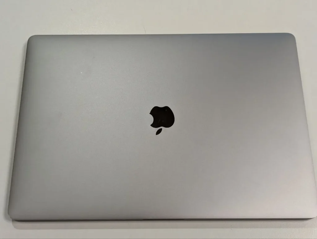 Ноутбук Apple MacBook Pro 16 2019